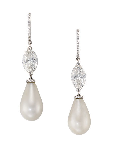 A FINE PAIR OF NATURAL PEARL AND DIAMOND EAR PENDANTS