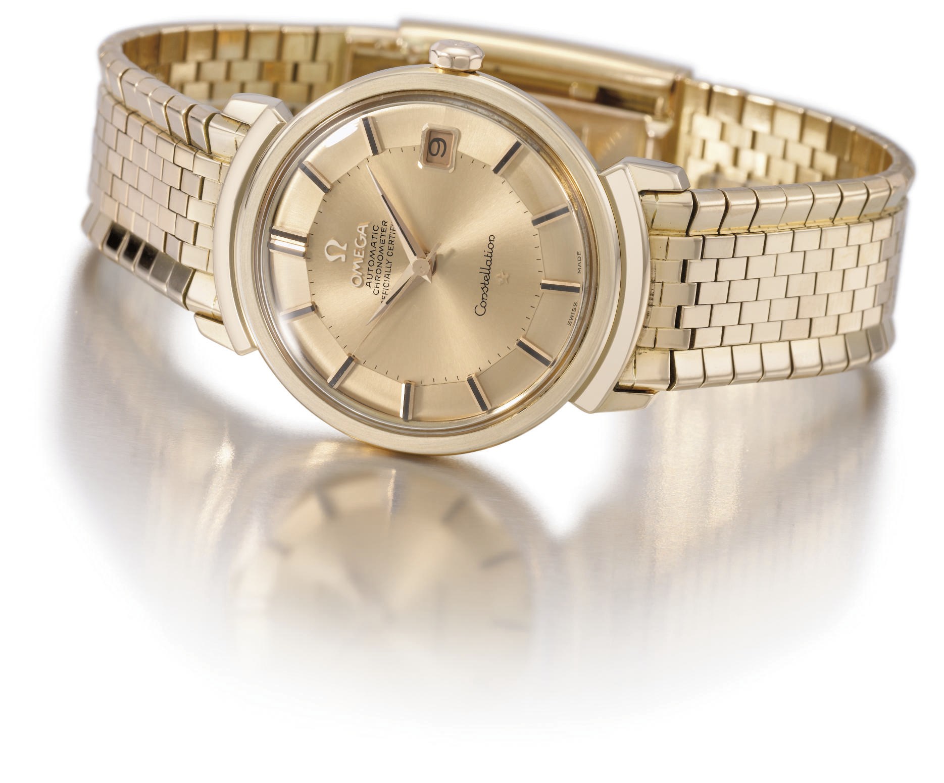 Omega. A fine 18K pink gold self-winding water-resistant wristwatch with sweep centre seconds, date, bracelet, half-hooded lugs and box