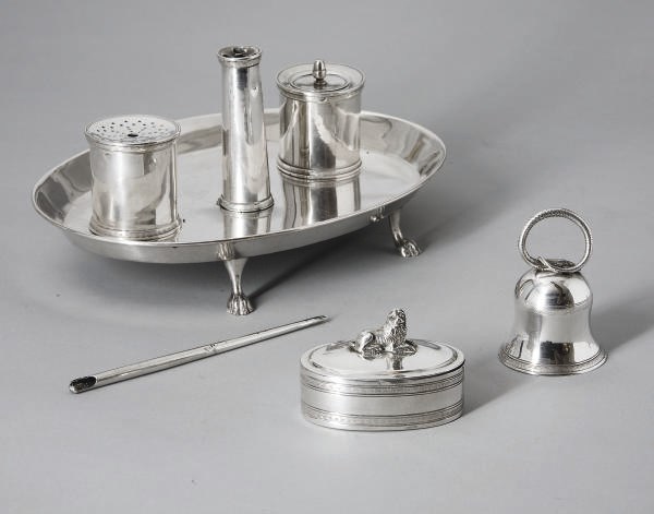 ENSEMBLE EN ARGENT ET METAL ARGENTE