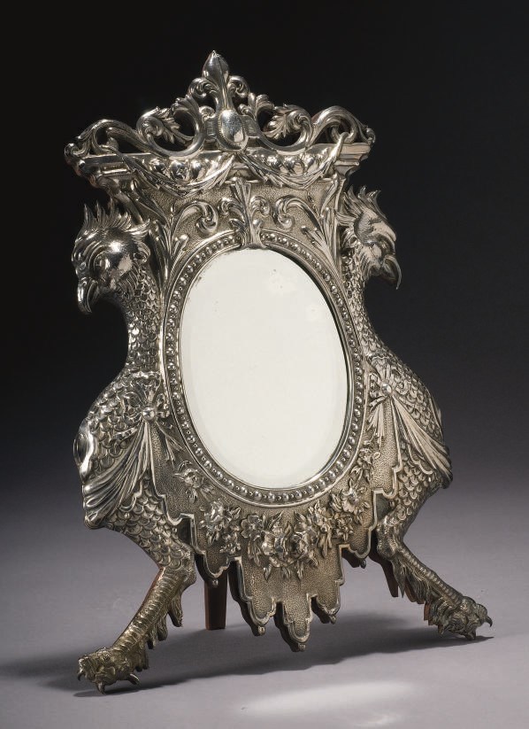 MIROIR DE COIFFEUSE EN ARGENT