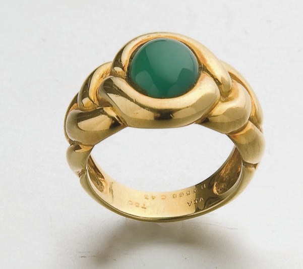 BAGUE CHRYSOPRASE, PAR VAN CLEEF & ARPELS