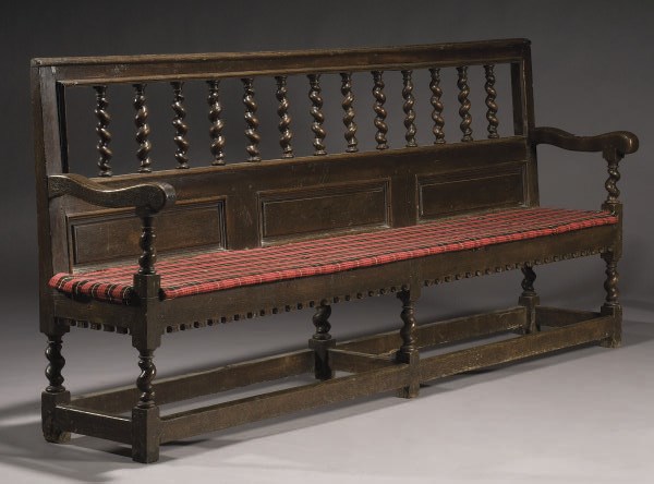 BANC D'EGLISE DU XIXEME SIECLE