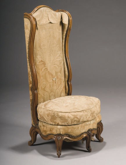 CHAISE DE NOURRICE DE STYLE LOUIS XV DU XIXEME SIECLE