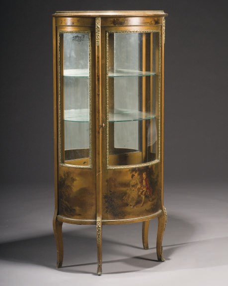 VITRINE VERS 1900