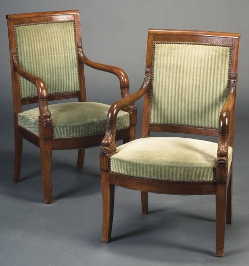 PAIRE DE FAUTEUILS D'EPOQUE RESTAURATION