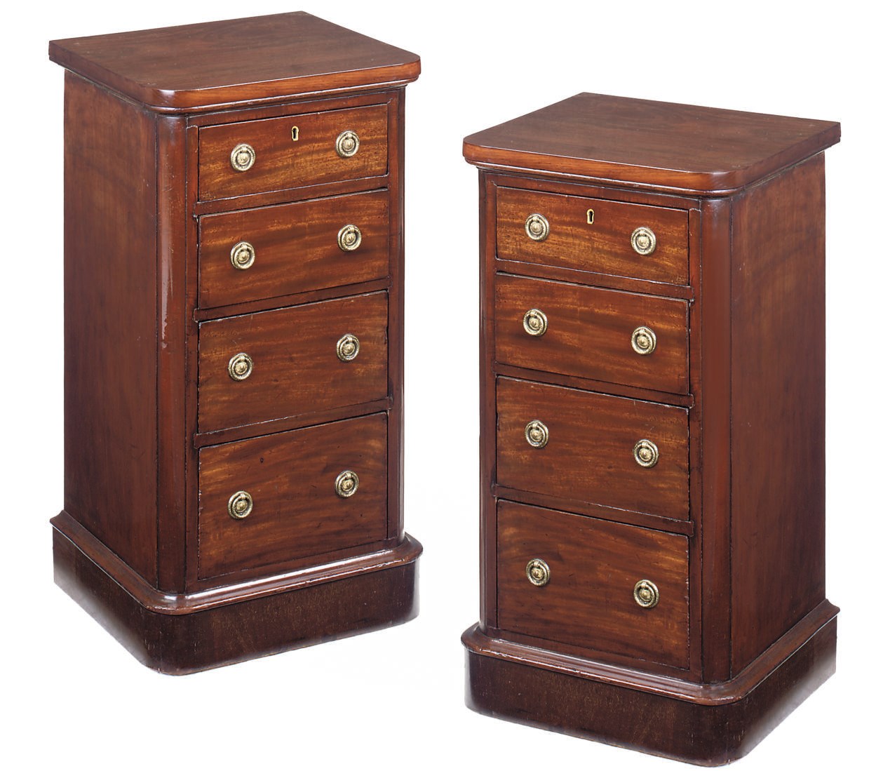 A PAIR OF VICTORIAN MAHOGANY BEDSIDE CHESTS