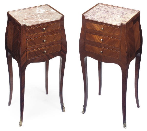 A NEAR PAIR OF FRENCH KINGWOOD TABLE DE NUITS