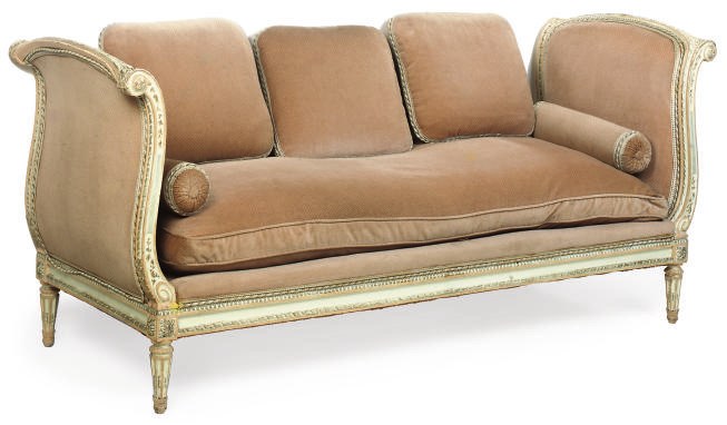 A FRENCH PAINTED DAYBED