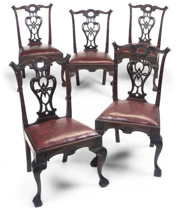 A SET OF FIVE MAHOGANY DINING CHAIRS