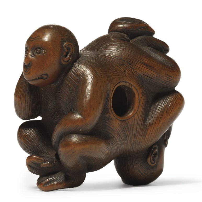 A WOOD NETSUKE