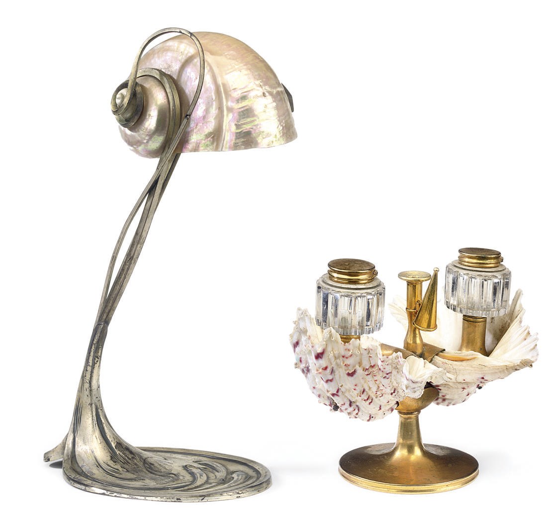 A NAUTILUS SHELL ART NOUVEAU LAMP