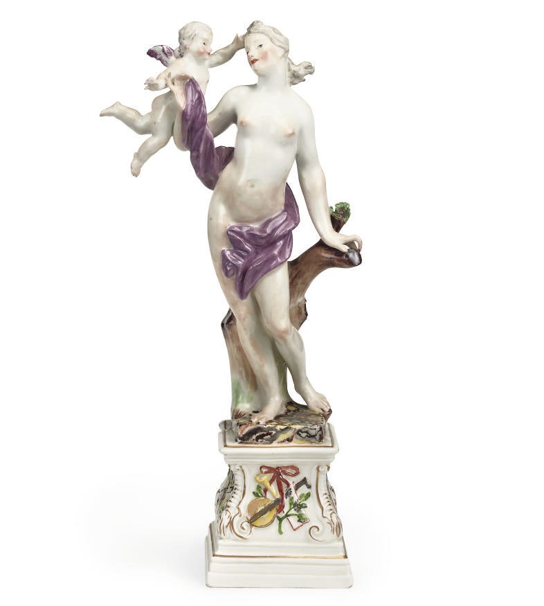 A MEISSEN GROUP OF VENUS AND CUPID