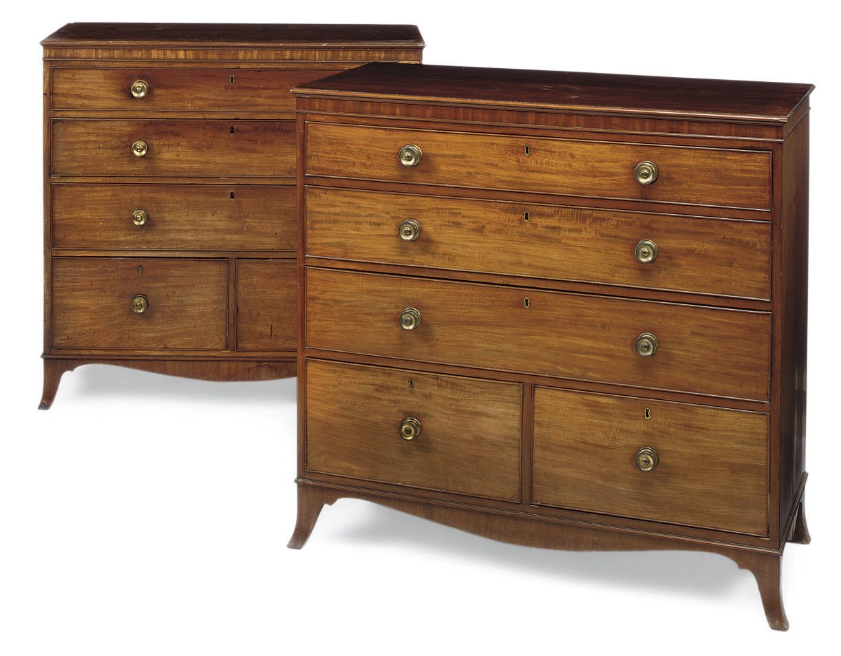 A PAIR OF REGENCY MAHOGANY CHESTS