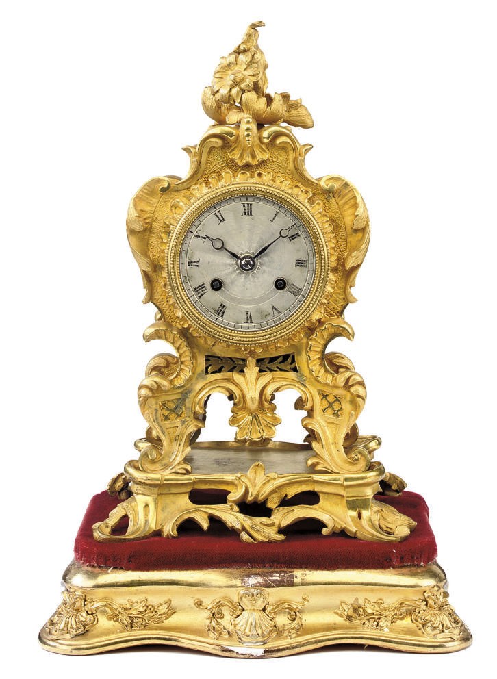 A FRENCH ORMOLU STRIKING EIGHT DAY MANTEL CLOCK