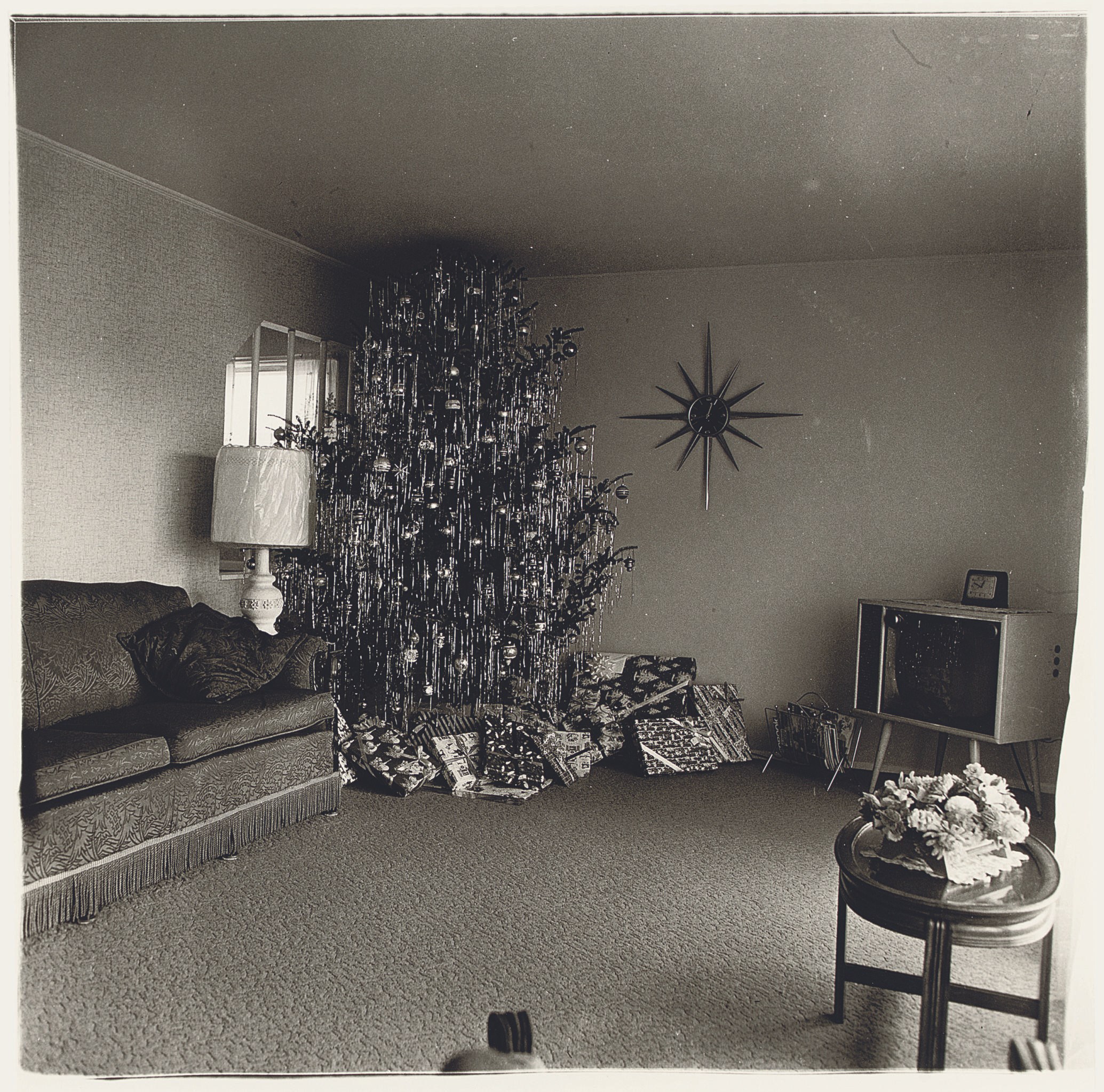 DIANE ARBUS (1923-1971)