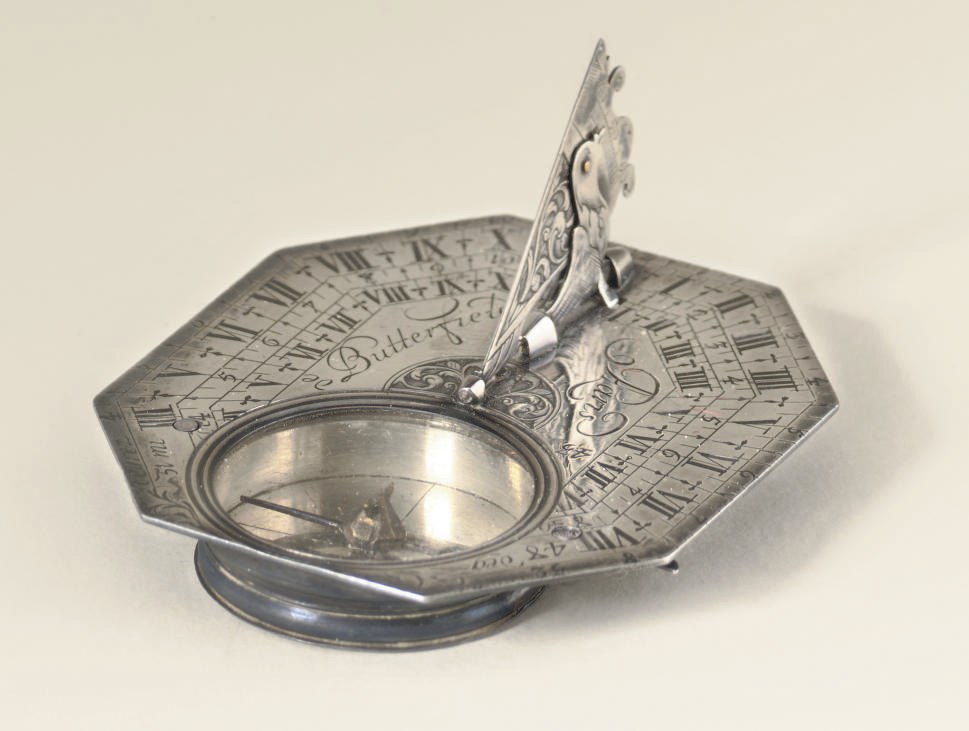A finely-engraved French silver butterfield dial