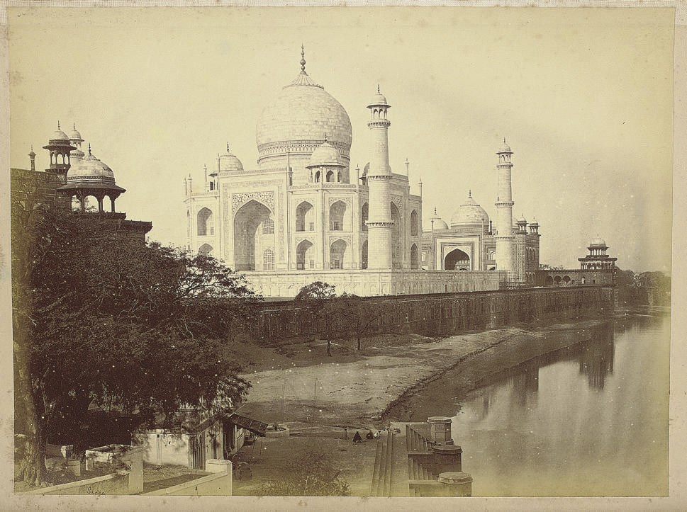 John Edward Saché (active 1865-1882), John P. Nicholas & Co., Madras, and Charles Scowen (active 1876-1899), photographers