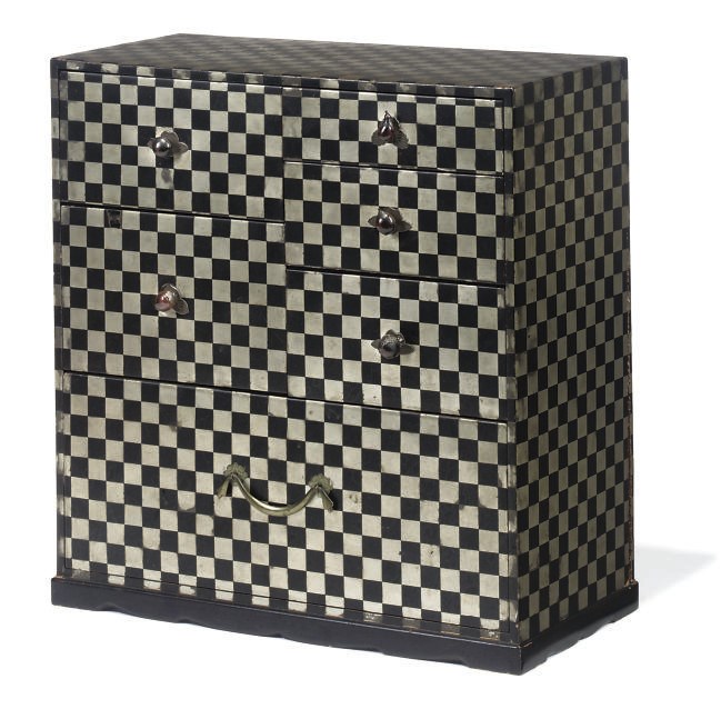 A JAPANESE BLACK AND SILVER LACQUER KODANSU