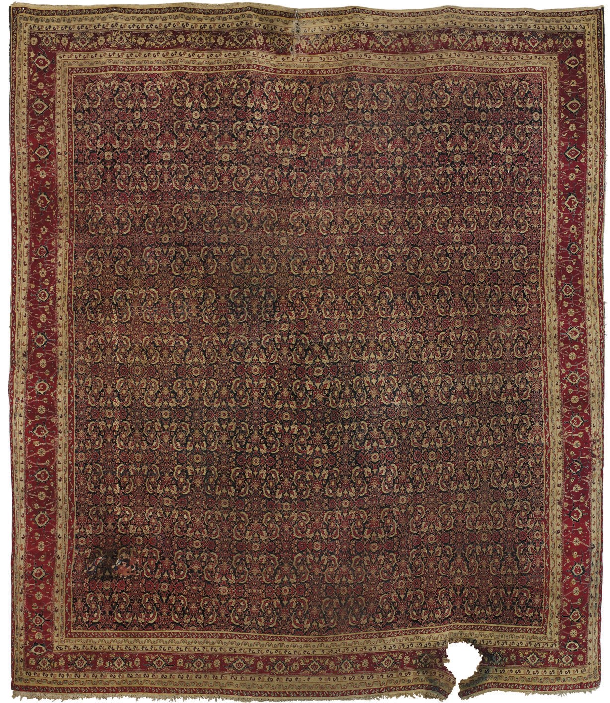 AN AGRA CARPET