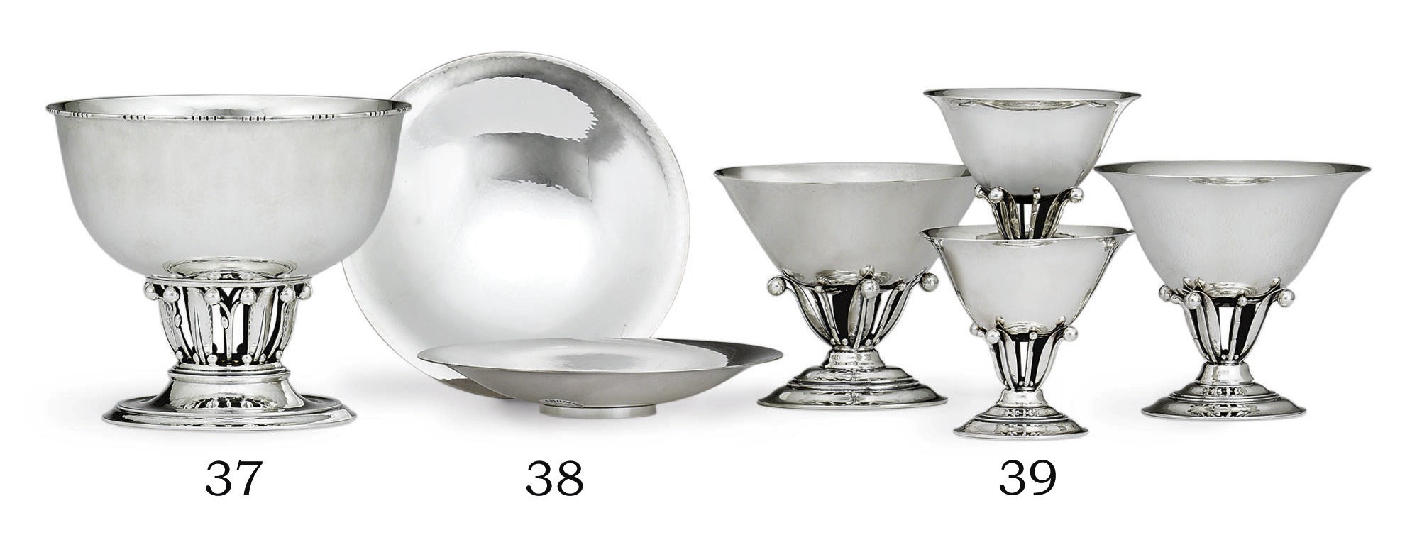 A DANISH SILVER BOWL DESIGNED BY GEORG JENSEN