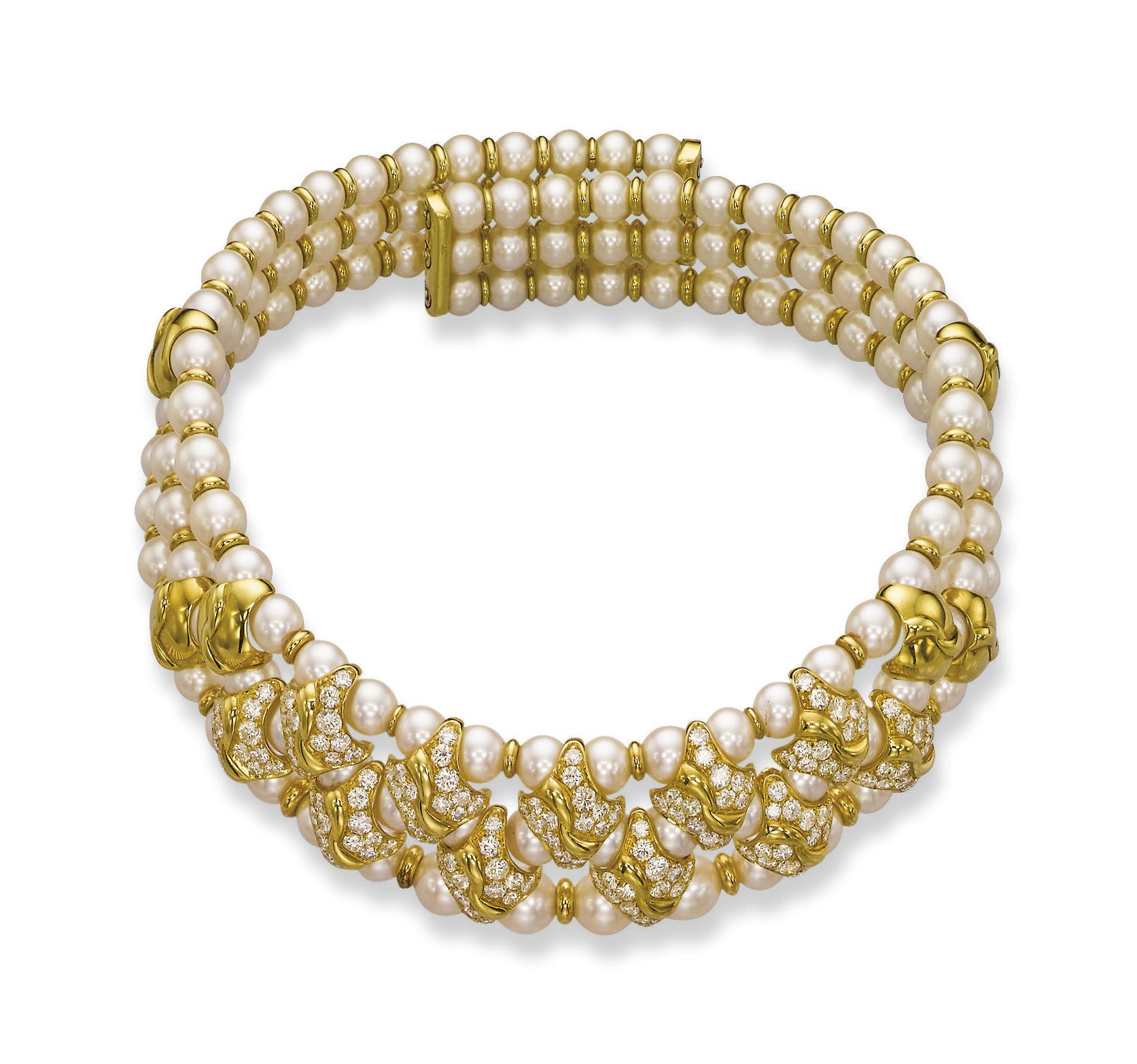 A CULTURED PEARL AND DIAMOND CHOKER NECKLACE
