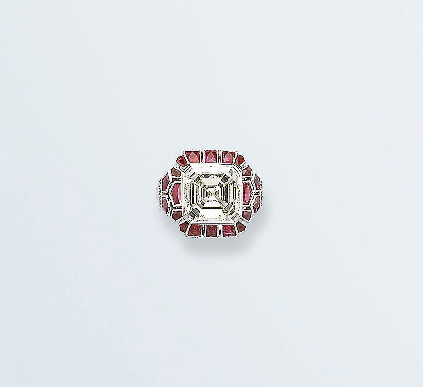 A FINE RUBY AND DIAMOND RING