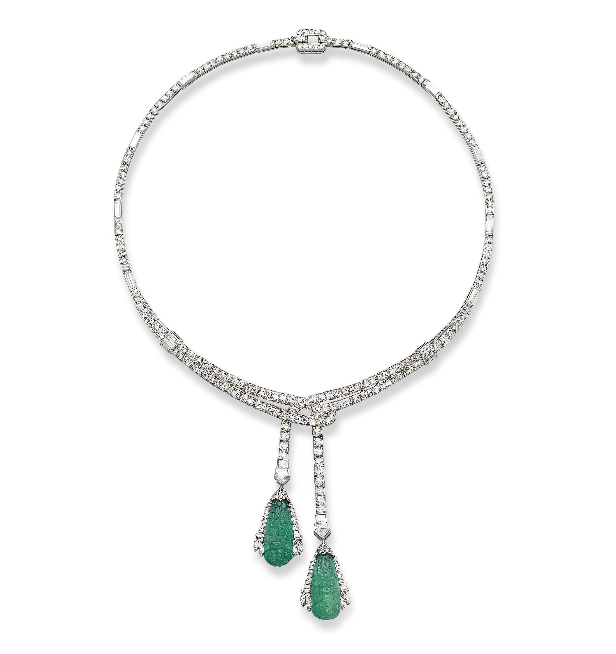 AN ART DECO EMERALD AND DIAMOND NECKLACE