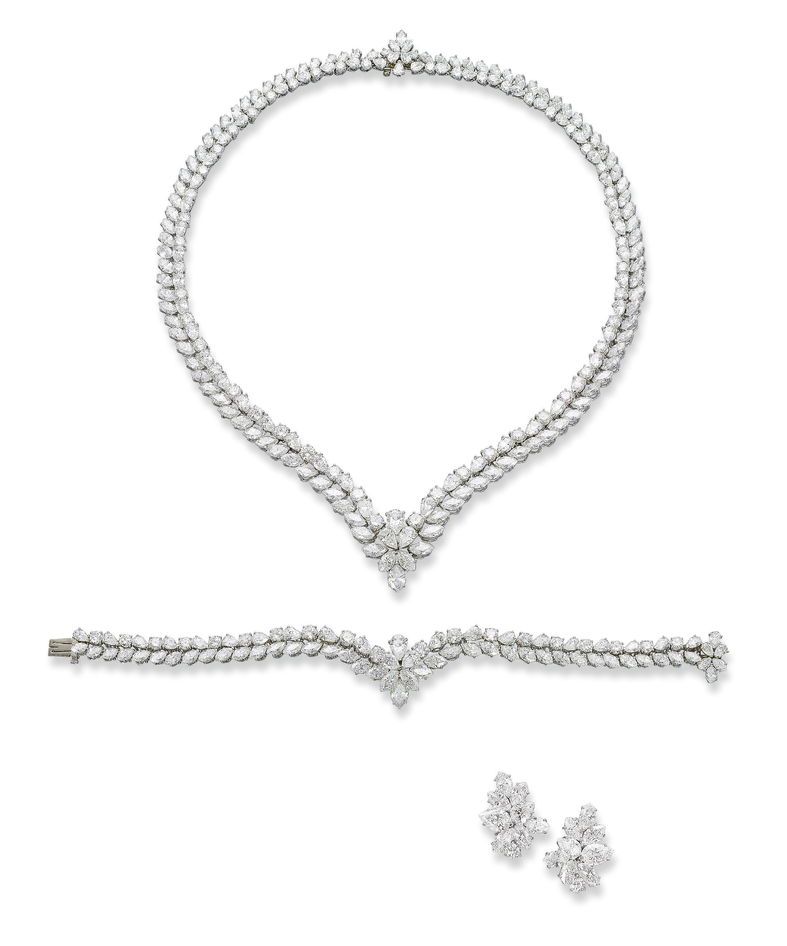A SUITE OF DIAMOND JEWELLERY