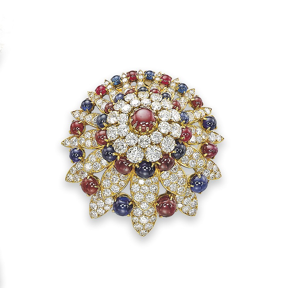 A RUBY, SAPPHIRE AND DIAMOND BROOCH, BY VAN CLEEF& ARPELS