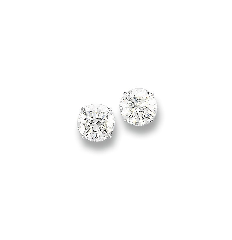 A PAIR OF DIAMOND EAR STUDS