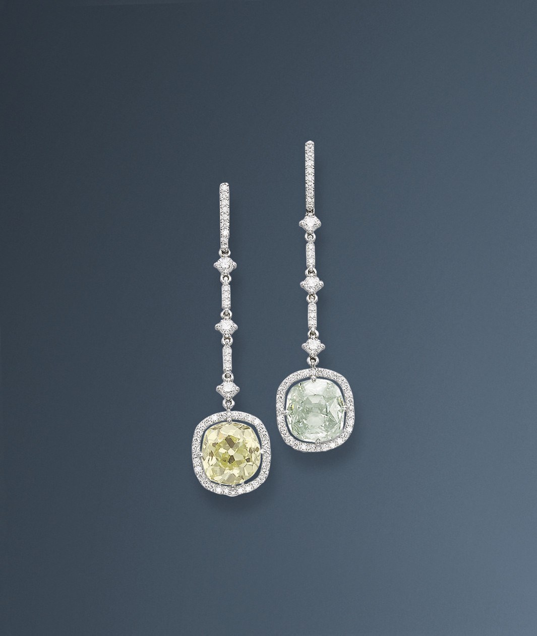 A PAIR OF RARE COLOURED DIAMOND EAR PENDANTS