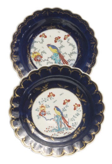 TWO ENGLISH GROS BLUE SCALLOPED DESSERT DISHES IN THE 'SIR JOSHUA REYNOLDS' PATTERN,