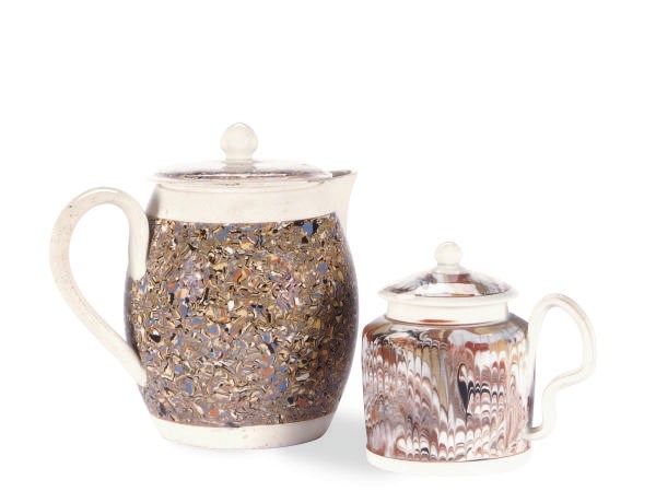 A STAFFORDSHIRE PEARLWARE SURFACE AGATE HOT-MILK JUG AND COVER AND A MUSTARD POT AND COVER,