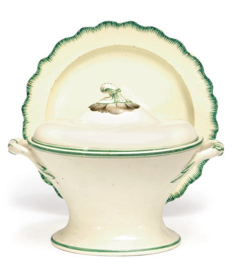 AN ASSEMBLED SET OF STAFFORDSHIRE CREAMWARE PLATES,
