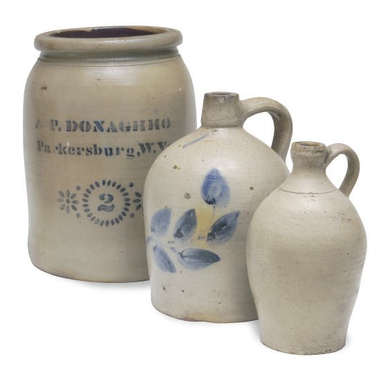 AN AMERICAN SALTGLAZE STONEWARE CROCK AND TWO JUGS,