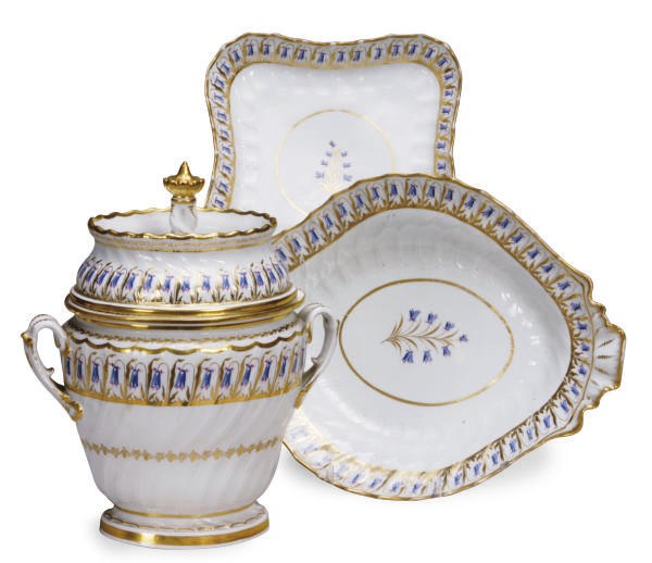 AN ENGLISH PORCELAIN PART DESSERT SERVICE,