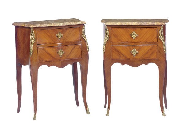 A PAIR OF FRENCH ORMOLU-MOUNTED KINGWOOD SMALL COMMODES WITH MARBLE TOPS,