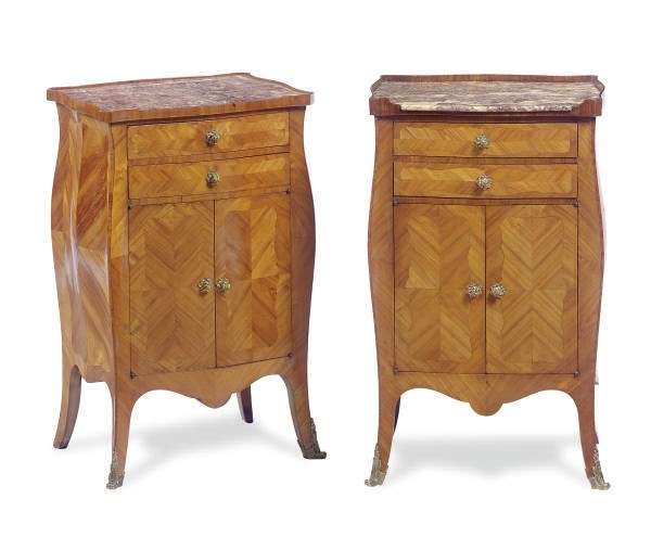 A MATCHED PAIR OF FRENCH TULIPWOOD AND MARBLE-TOP TABLE DE NUIT,
