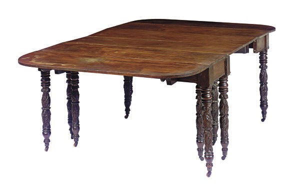 AN AMERICAN CLASSICAL MAHOGANY CONCERTINA-ACTION DINING TABLE,
