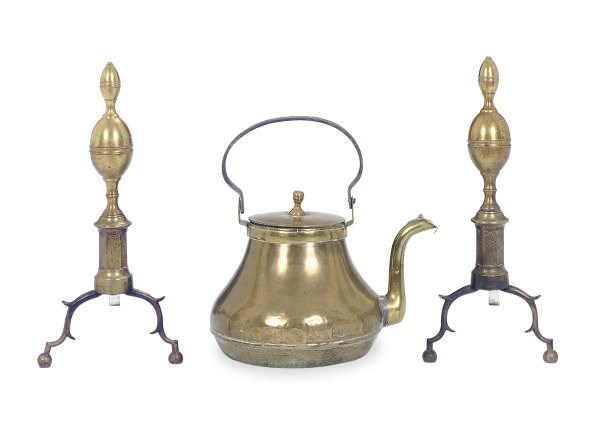 A PAIR OF BRASS AND STEEL ANDIRONS,