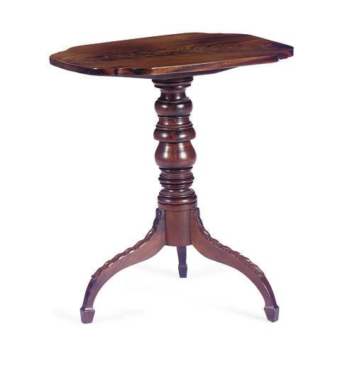 AN AMERICAN MAHOGANY TILT-TOP CANDLESTAND,