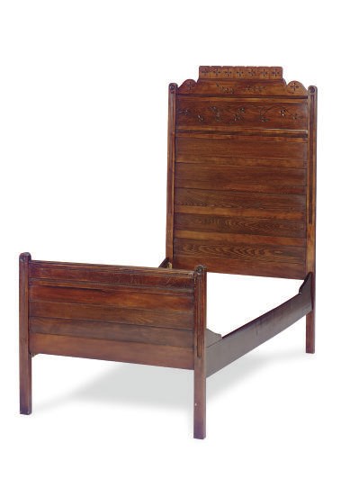 AN OAK AND PINE BED,