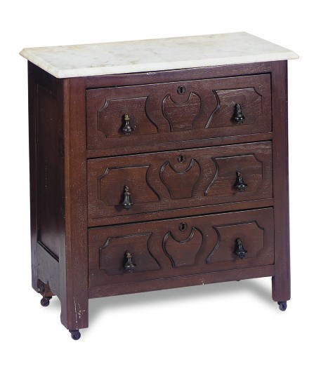 AN AMERICAN STAINED OAK AND MARBLE-TOP CHEST-OF-DRAWERS,