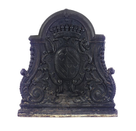 A GEORGE II CAST IRON FIREBACK,