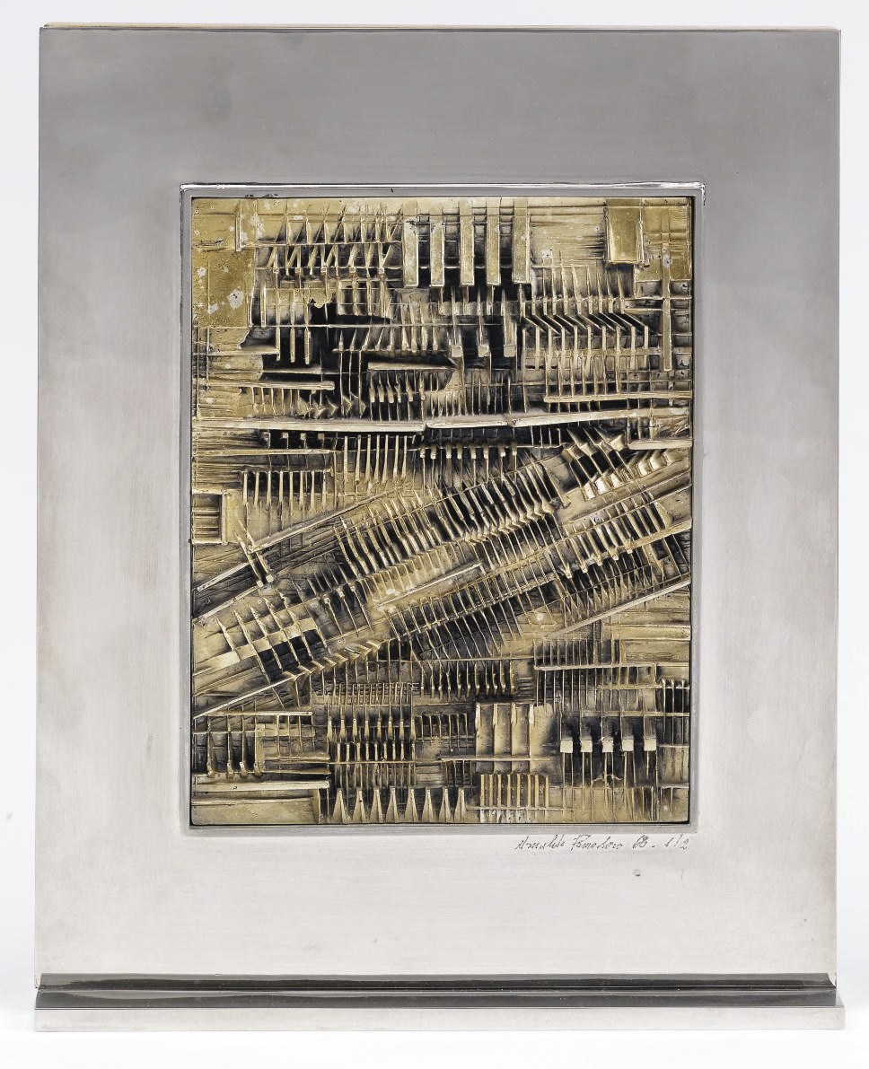 Arnaldo Pomodoro (N. 1926)