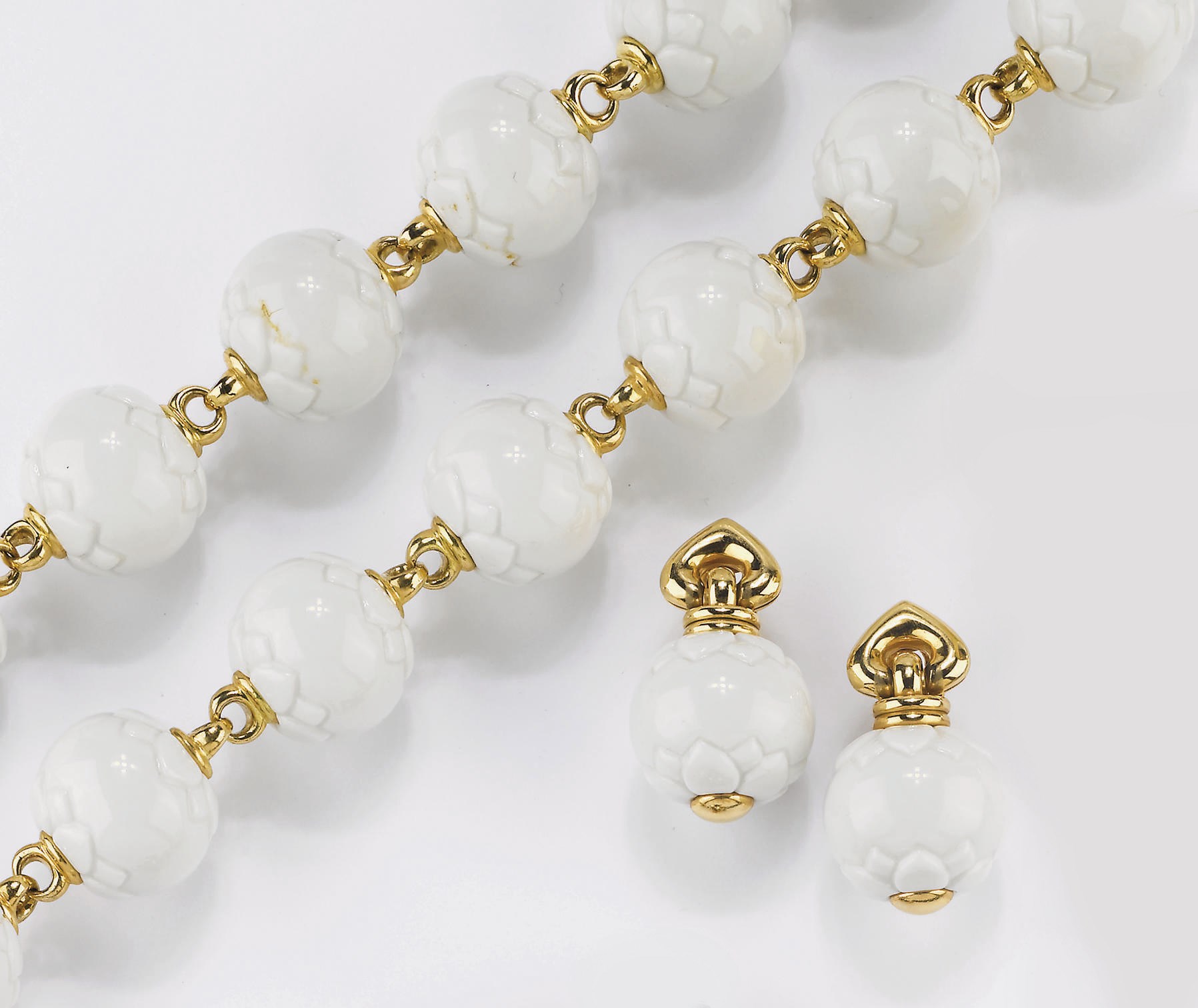 PARURE "CHANDRA" IN CERAMICA E ORO, FIRMATA BULGARI