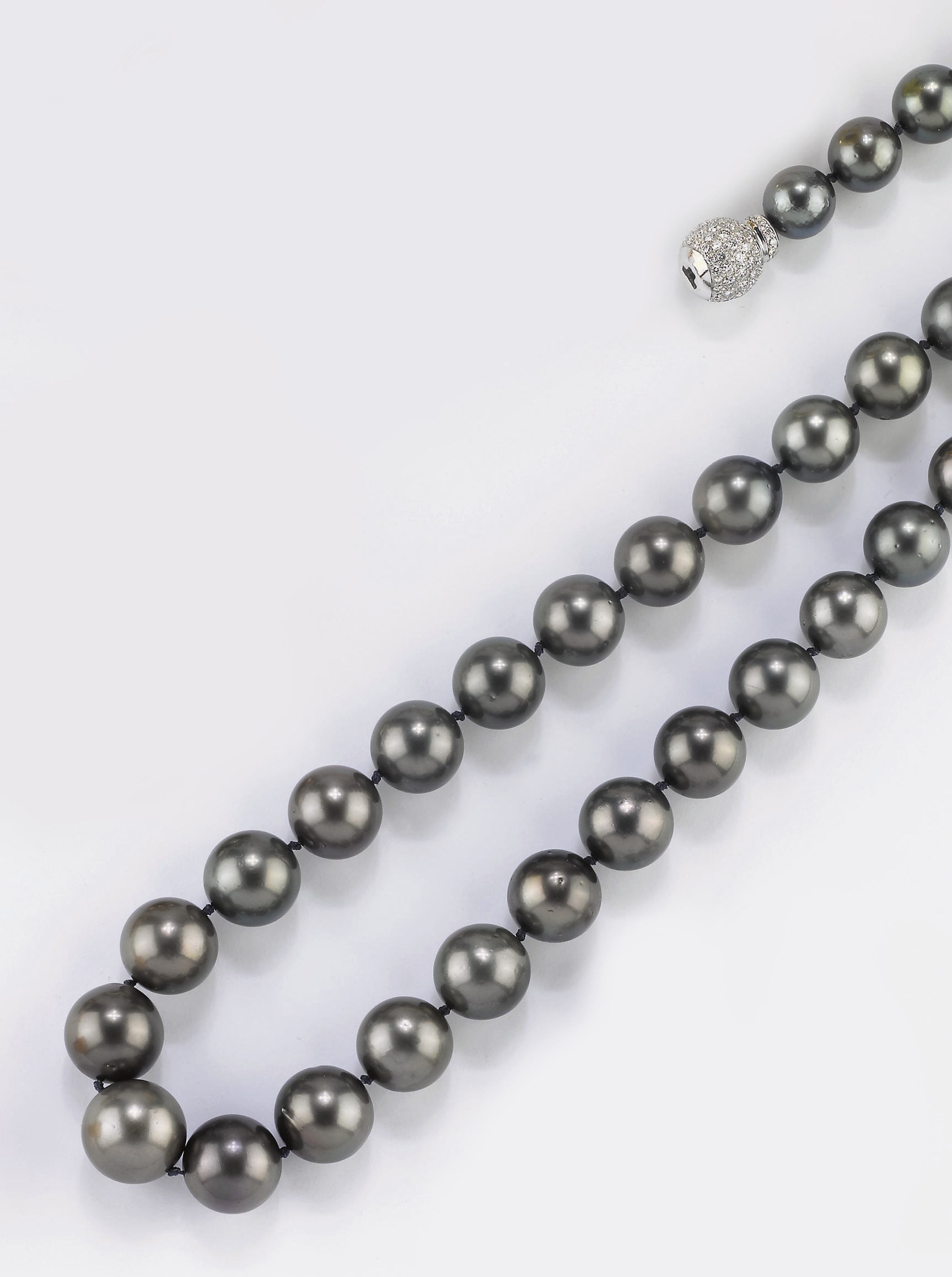 COLLANA IN PERLE GRIGIE COLTIVATE