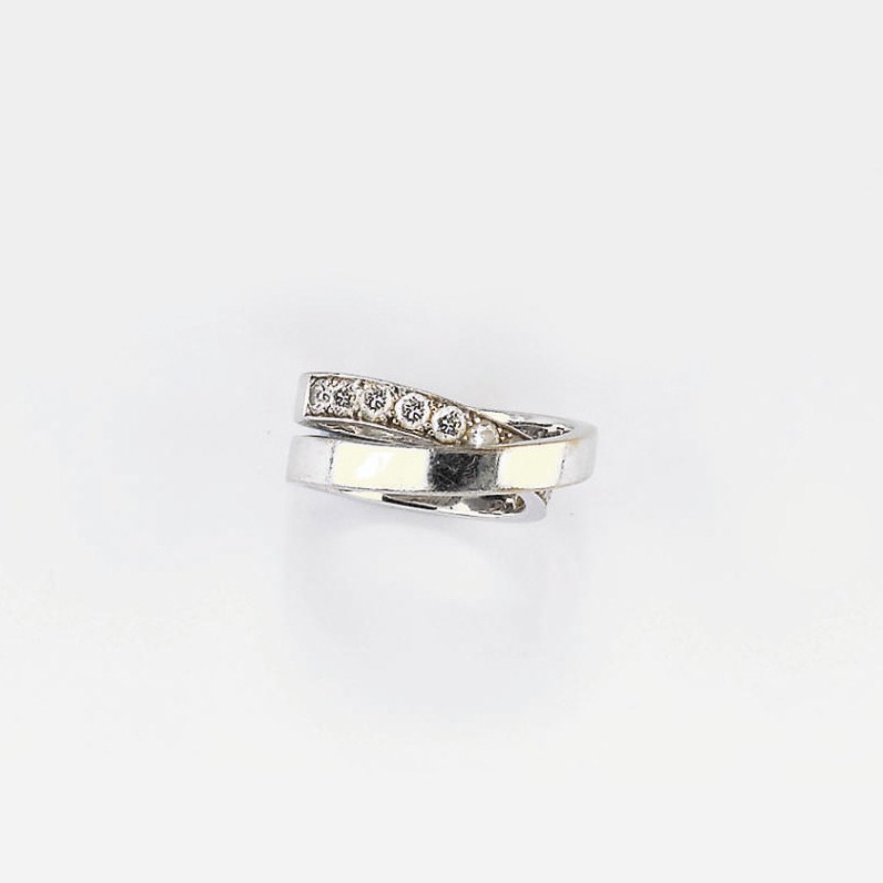 ANELLO IN ORO E BRILLANTI, FIRMATO CARTIER