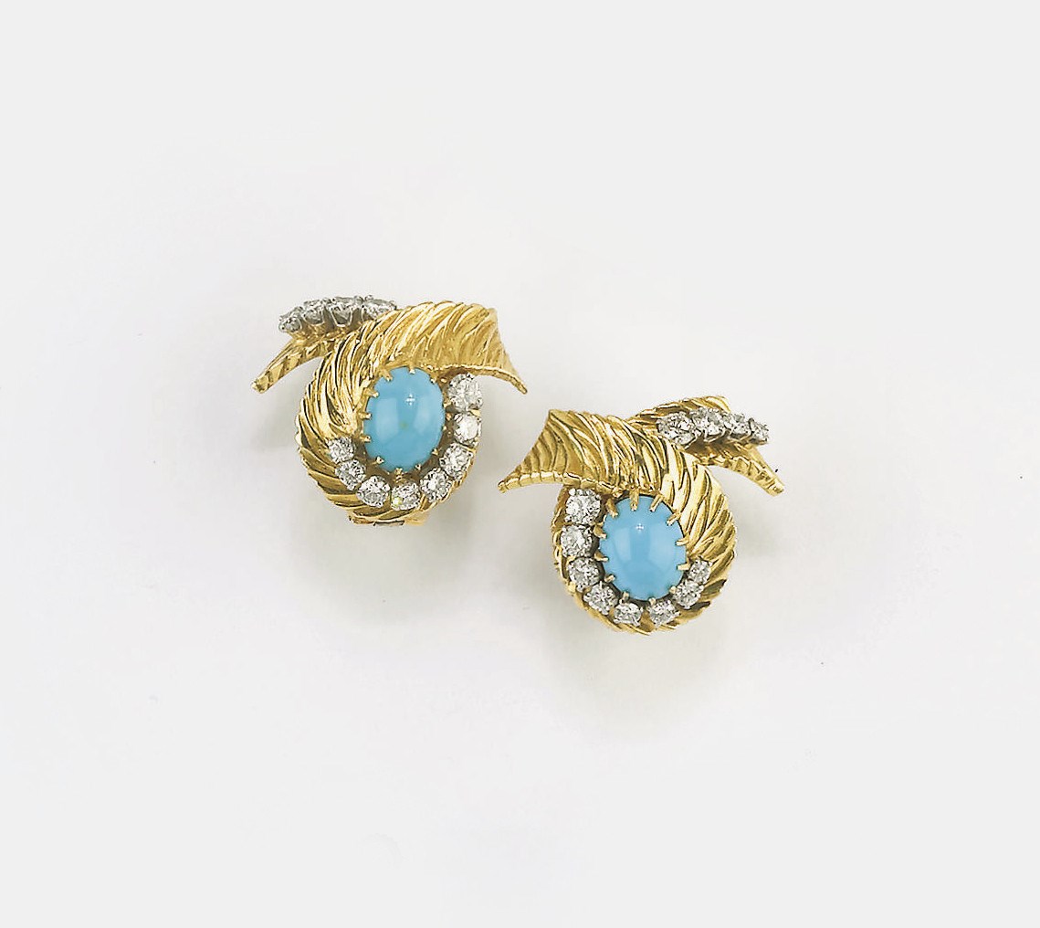 PAIO DI ORECCHINI CON TURCHESE E BRILLANTI, FIRMATI VAN CLEEF & ARPELS