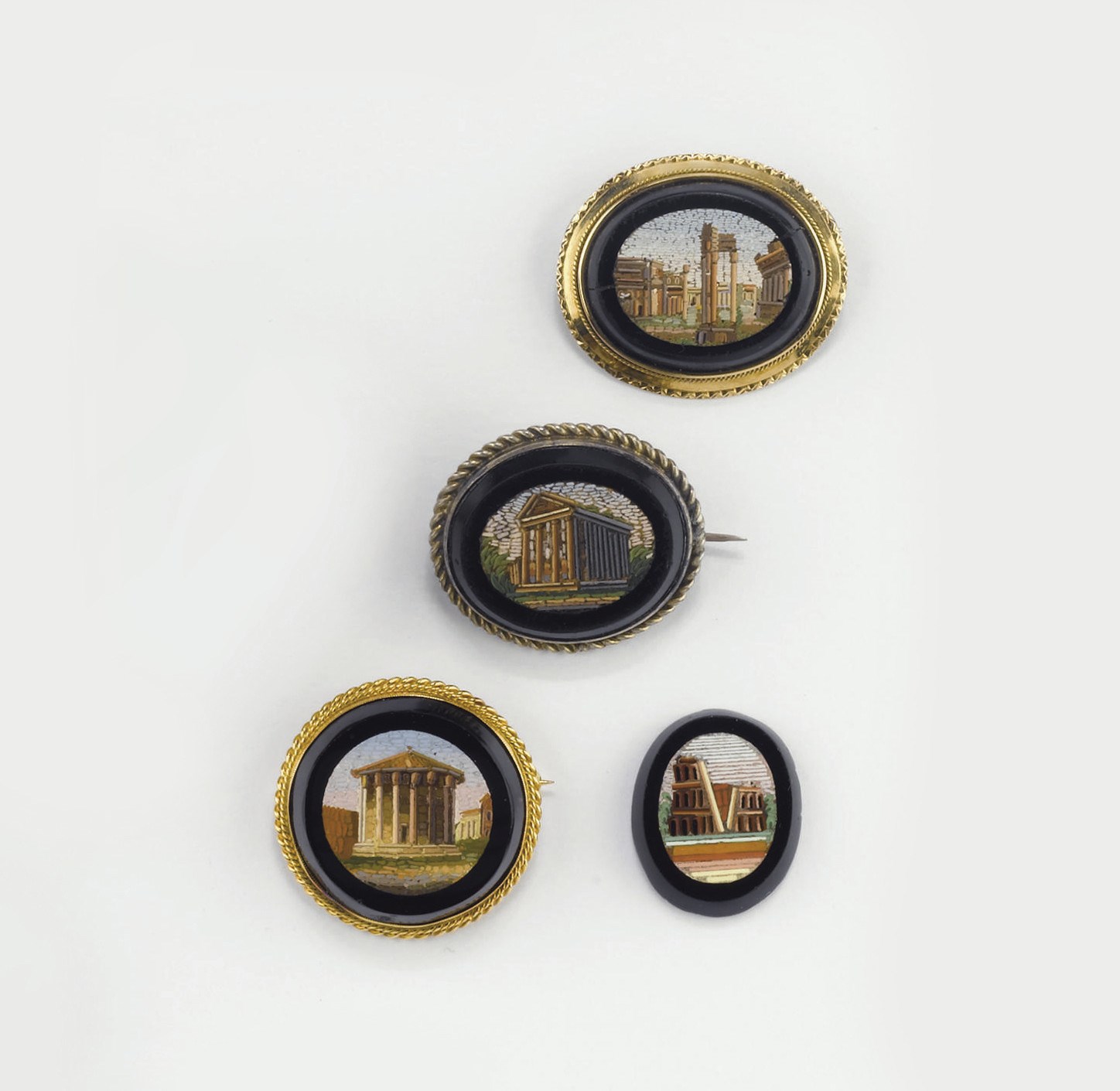 SERIE DI QUATTRO MICROMOSAICI ANTICHI